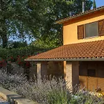 Apart-hotel Casa Malescale 4*