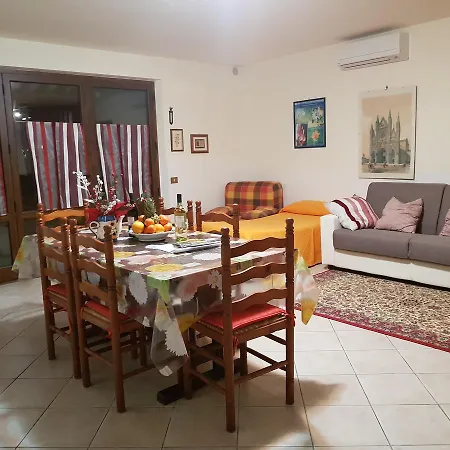 Apartmanhotel Casa Malescale 4*