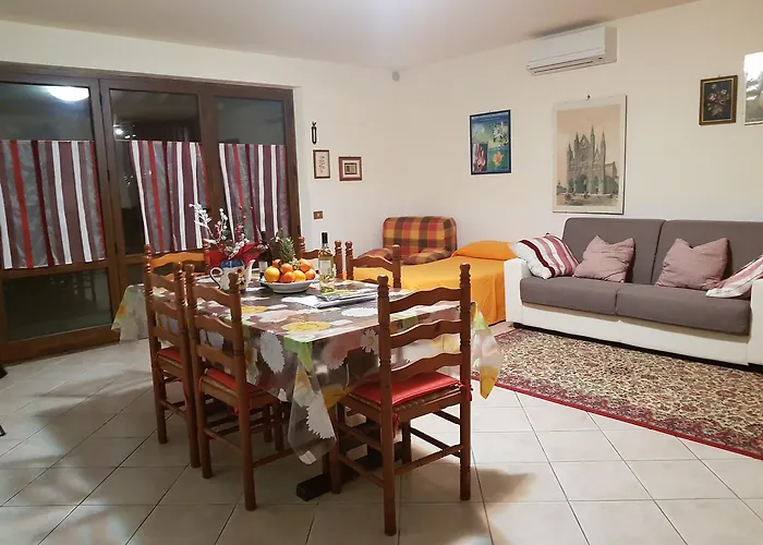 Apart-hotel Casa Malescale 4*